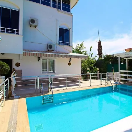 Glorious With Private Pool In Antalya Hotel